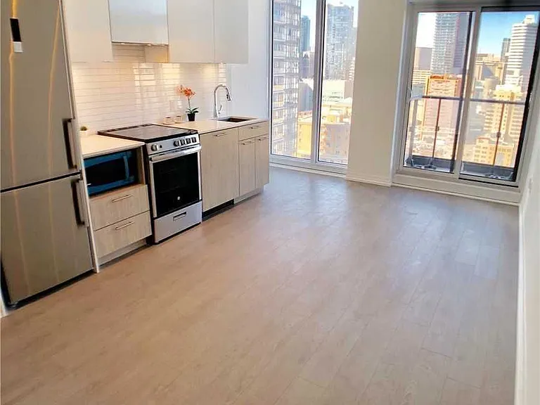 251 Jarvis St #2003 — Photo 12