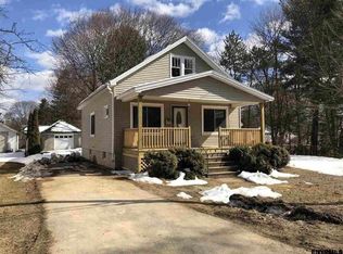 705 S Holmes St, Schenectady, NY 12302