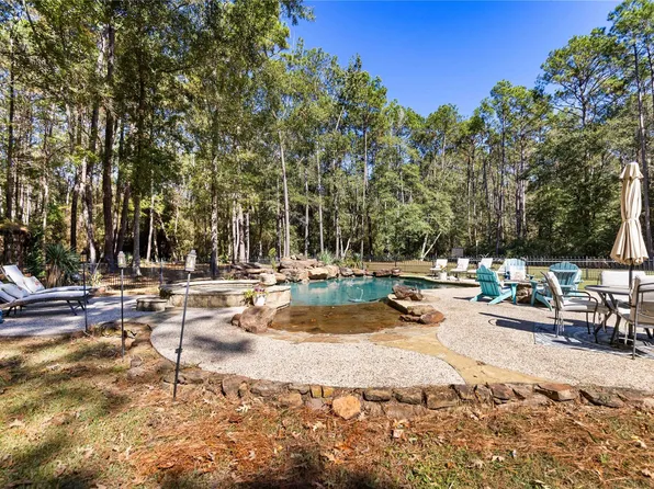13322 Stonecrest Ln, Conroe, TX 77302
