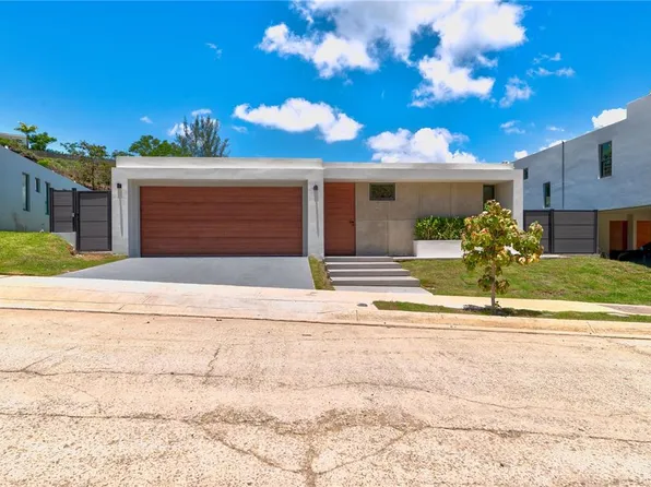 240 Saint Monteazul #240, Guaynabo, PR 00969