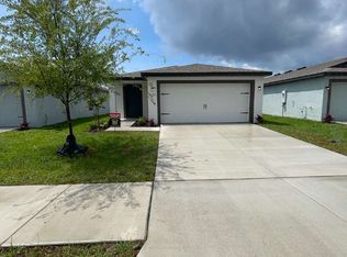 5665 Deep River Ave, Tampa, FL 33619
