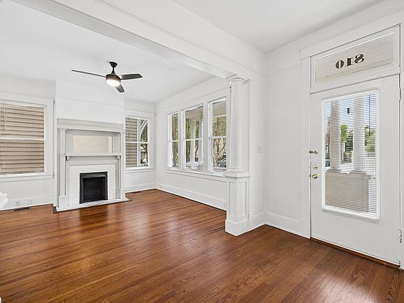5th image of 810 Barnard St