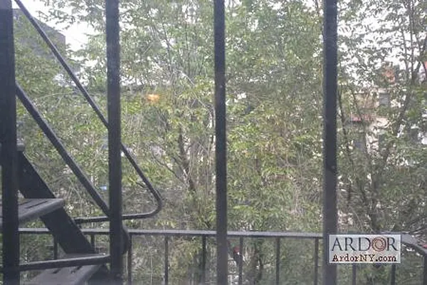 Rented by ArdorNY | media 8