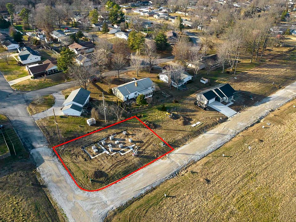 1st image of 663 Deadwood Dr