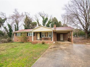 4162 Charles Raper Jonas Hwy, Alexis, NC 28006