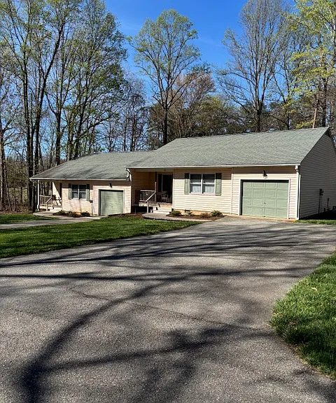 41 Poplar Court Ln #41 — Photo 1