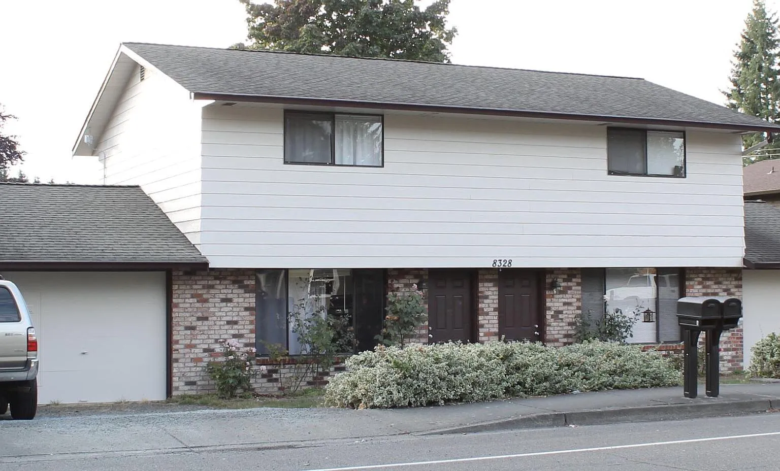 8328 47th Avenue NE — Photo 1
