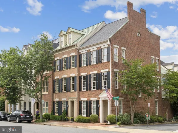 1206 N Pitt St, Alexandria, VA 22314