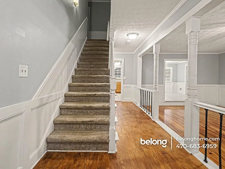 4199 Inns Brook Dr — Photo 3