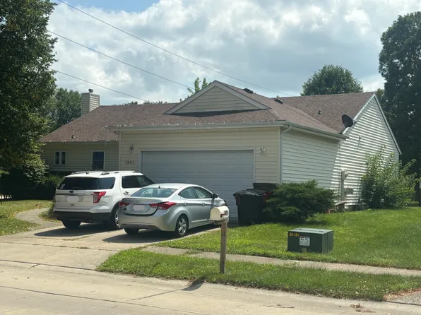 1901 Branch Rd, Champaign, IL 61821