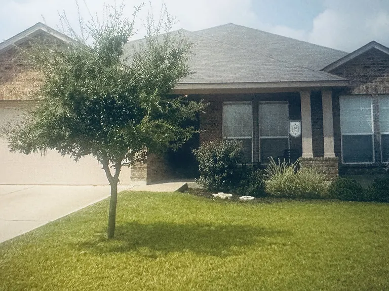 6533 Crystal Ct — Photo 1