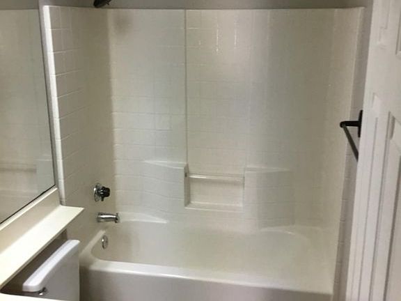 5th image of 13074 High Crest St