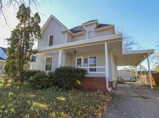 1104 Baltimore St, Waterloo, IA 50702