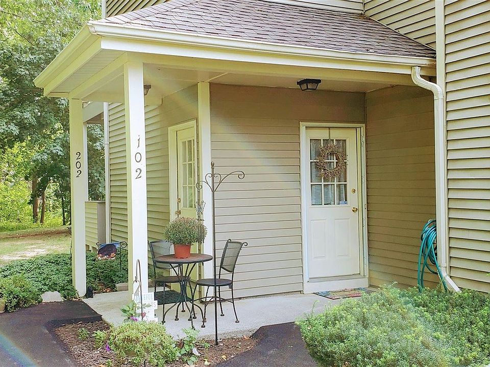 1st image of 102 Monmouth Way #102