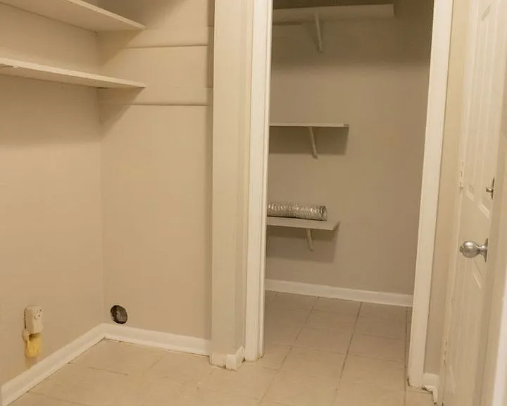 Stone Brooke Apartments Homes — Photo 100