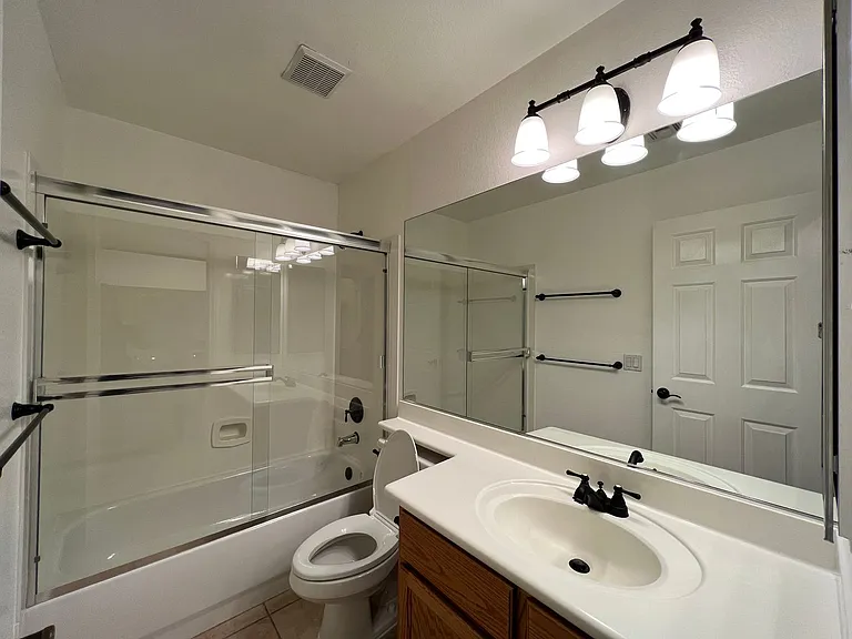 5561 Anticipation Ct — Photo 11