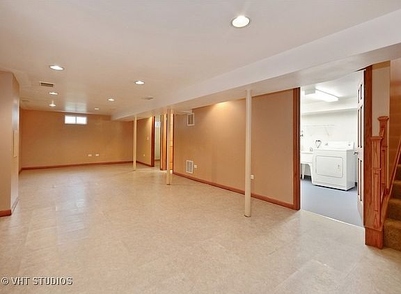 4th image of 14657 Green St