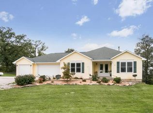 3581 Quarter Dale Ct SE, Iowa City, IA 52240