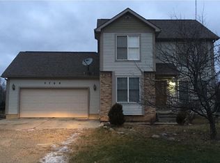 2704 Reed Rd, Lapeer, MI 48446