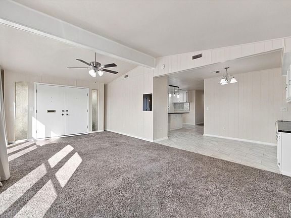 5th image of 63 Cinnamon Ln