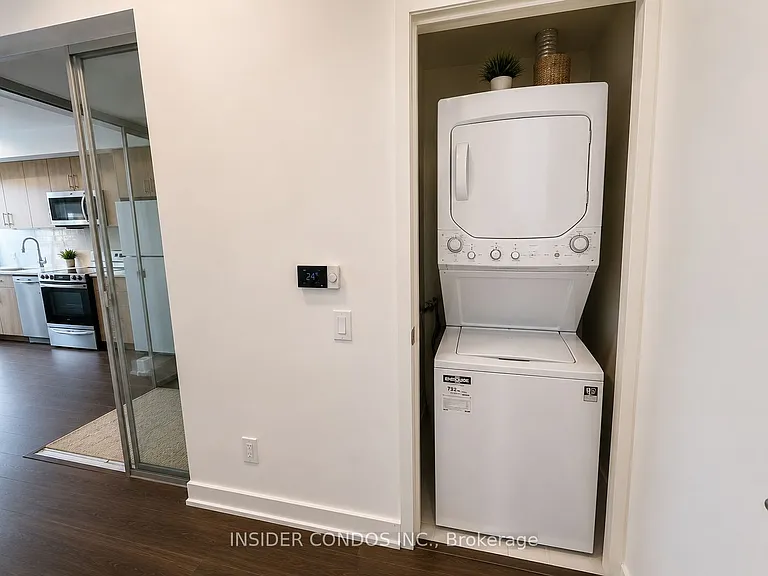 4010 Eglinton Ave W #428 — Photo 22
