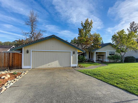 4th image of 9033 Winding Oak Dr