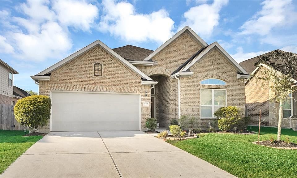 1st image of 21343 Huron Bend Dr