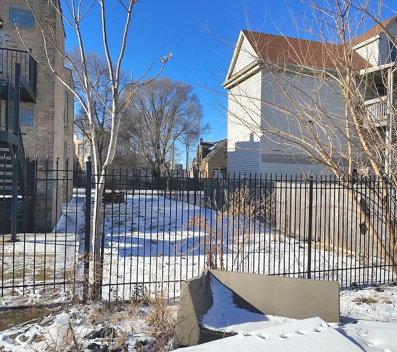1st image of 6737 S Eberhart Ave