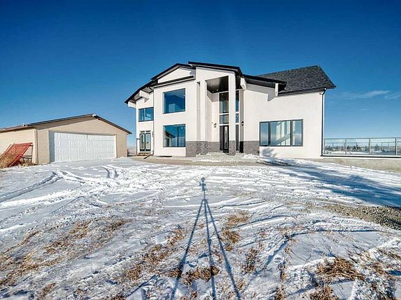 2nd image of 40106 SW Big Hill Rd