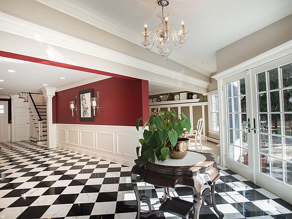 291 Chestnut Hill Road