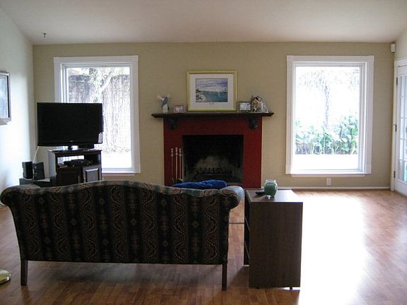 3rd image of 4904 Hanover Dr