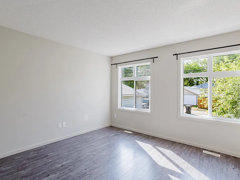 6207 120 Ave NW (5)_05312026