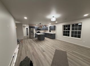 637 Washington Ave #2F, Northampton, PA 18067