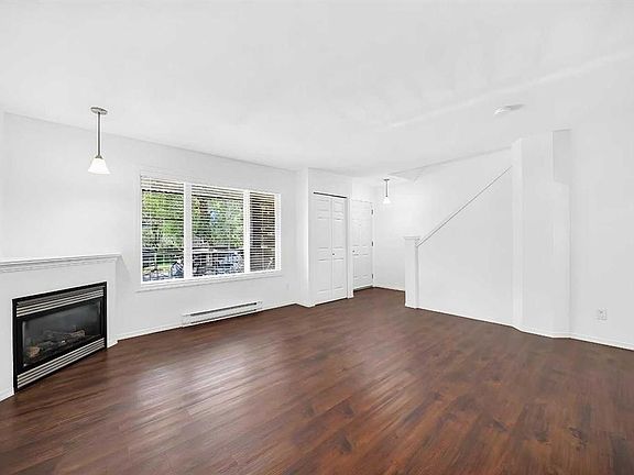 3rd image of 2368 S Eversyde Ave SW
