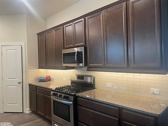 4th image of 9302 Mont Ellie Ln