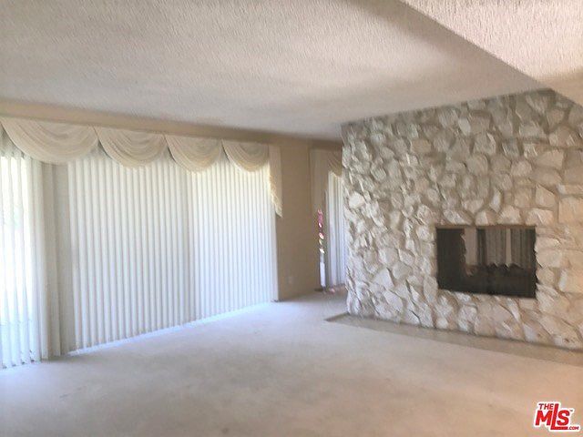 2nd image of 6739 S Sherbourne Dr