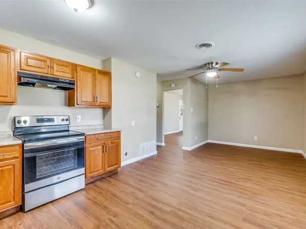 10000 Olmos Dr, Dallas, TX 75218