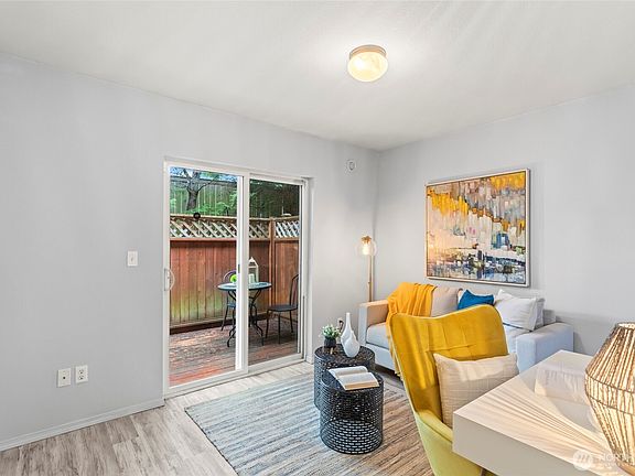 3rd image of 10307 140th Street Ct E #4