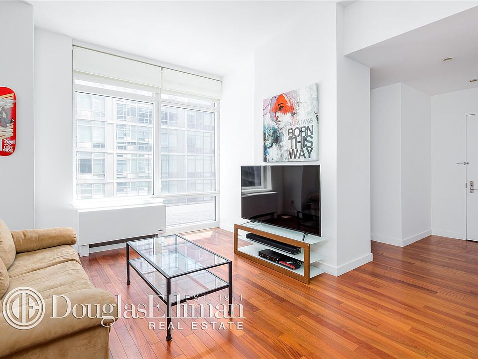 1st image of 620 W 42nd St APT 4J