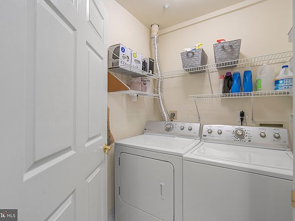 5th image of 6602 Thackwell Way APT 2D