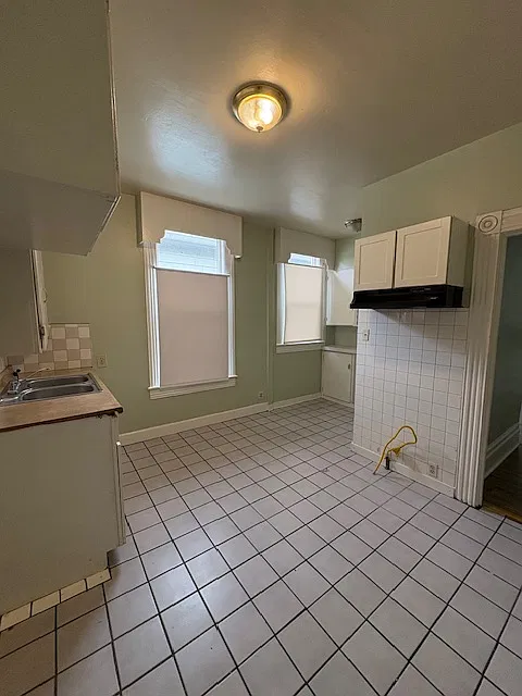 3 bed, 1193 sqft, $1,750 — Photo 3