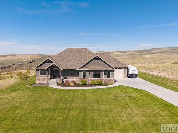 7071 E Big Bend Dr, Idaho Falls, ID 83406