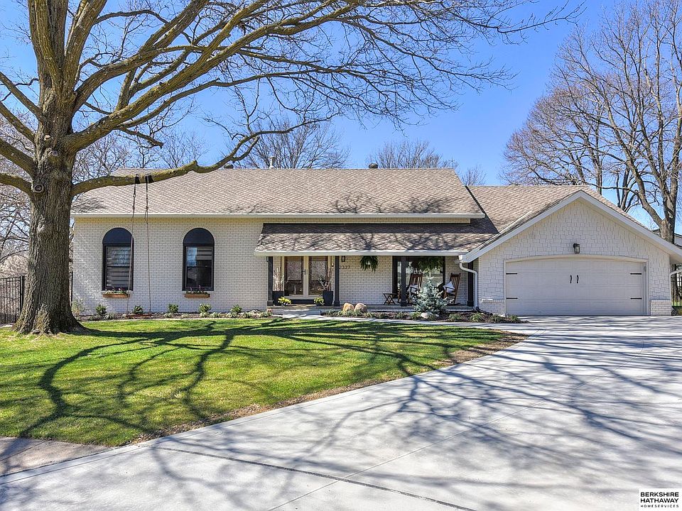 1st image of 12337 Douglas Cir
