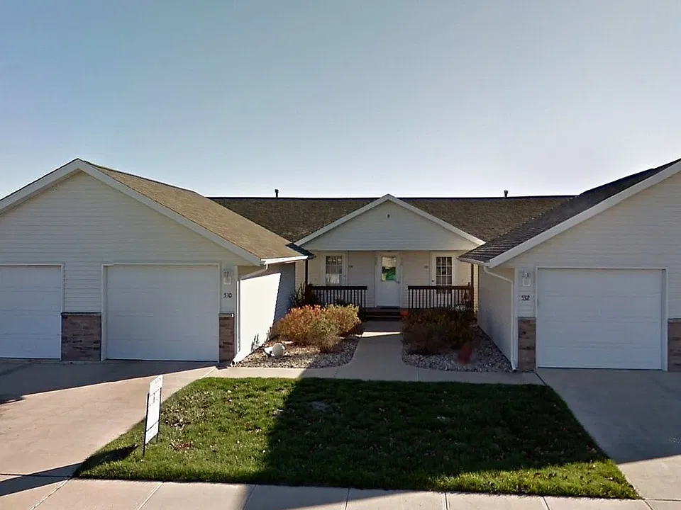 530 Iris Ave