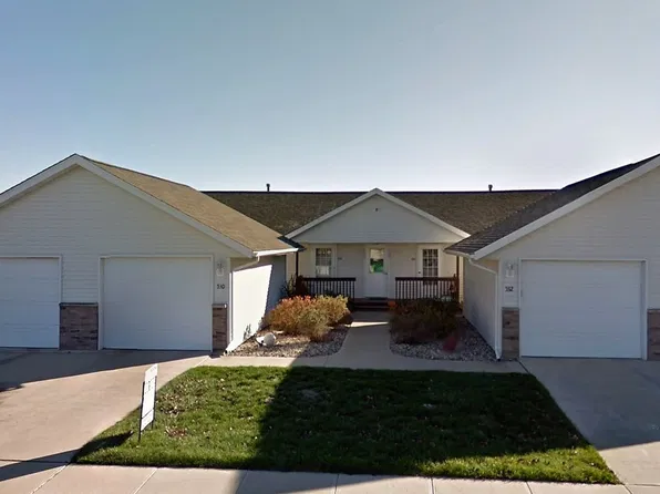 530 Iris Ave, Tiffin, IA 52340
