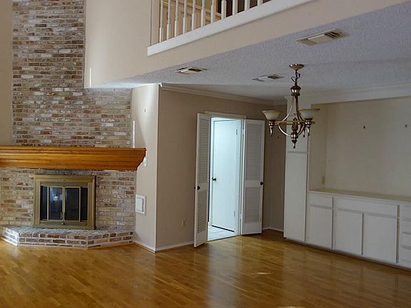 3rd image of 17166 Beaver Springs Dr #3