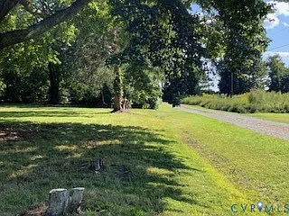81 Northumberland Dr — Photo 2