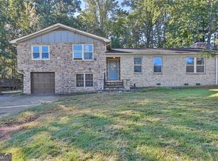 1200 Oakwoods Dr, Woodstock, GA