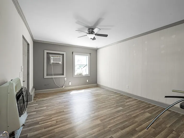 590 Glen Iris Dr NE #C — Photo 5