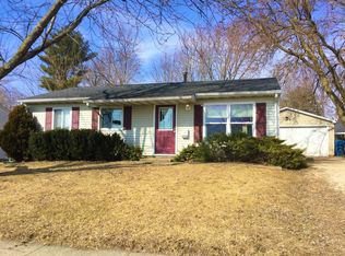 2704 E Washington St, Urbana, IL 61802